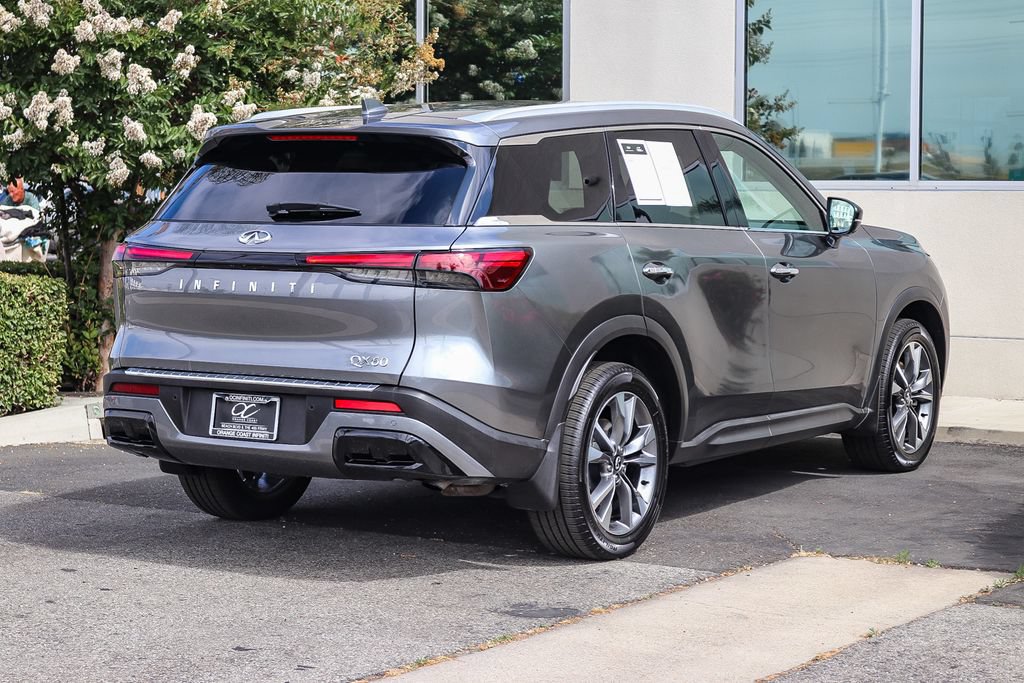 Certified 2023 INFINITI QX60 Luxe w/ Cargo Package FWD image 6