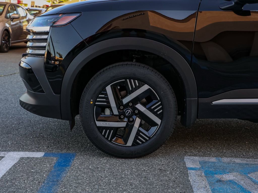 New 2026 Nissan Kicks SV image 11