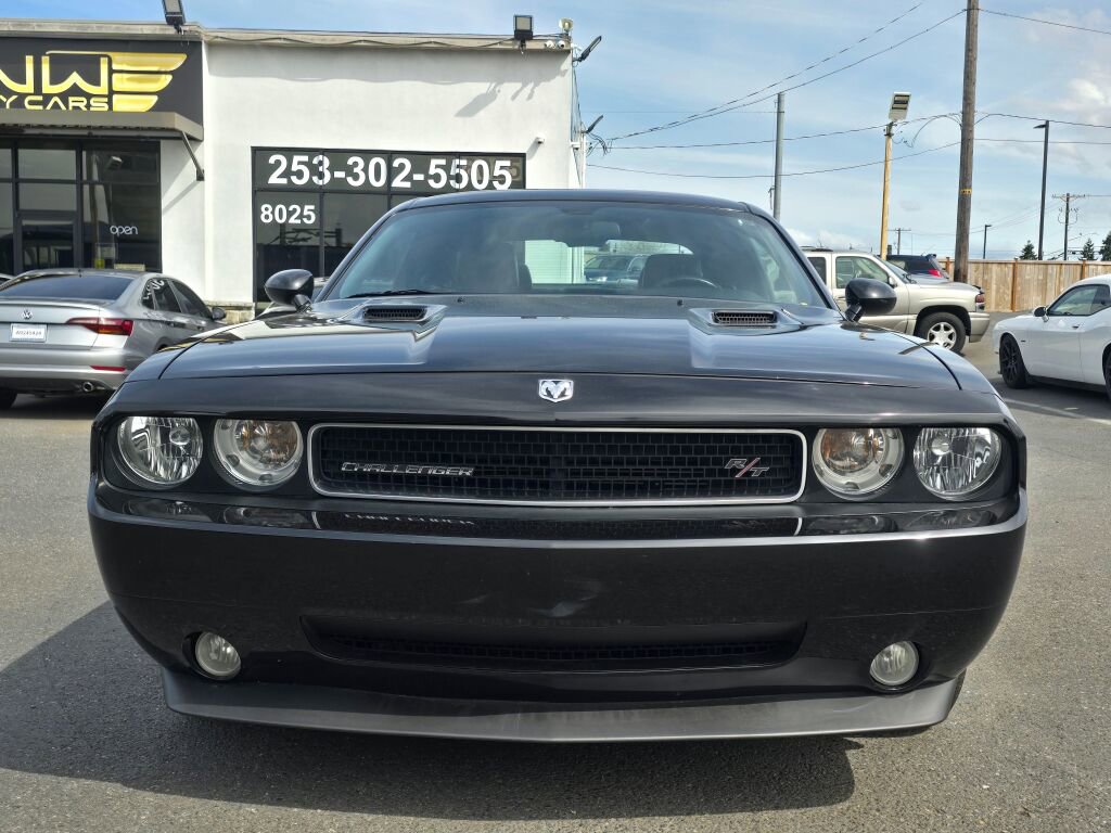 Used 2009 Dodge Challenger R/T RWD image 3