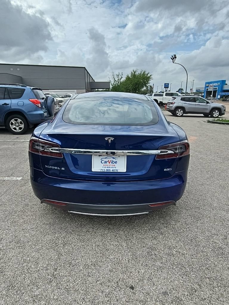Used 2015 Tesla Model S 85D image 6