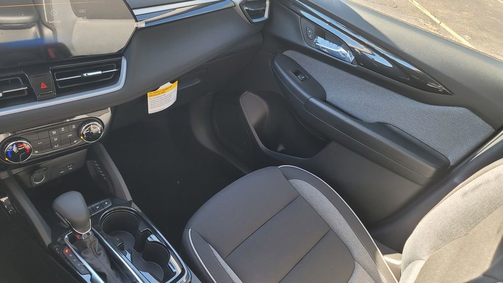 New 2026 Chevrolet TrailBlazer LT w/ LT Cold Weather Package image 22