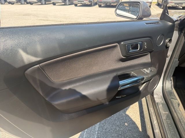 Used 2022 Ford Mustang EcoBoost w/ Equipment Group 101A image 18