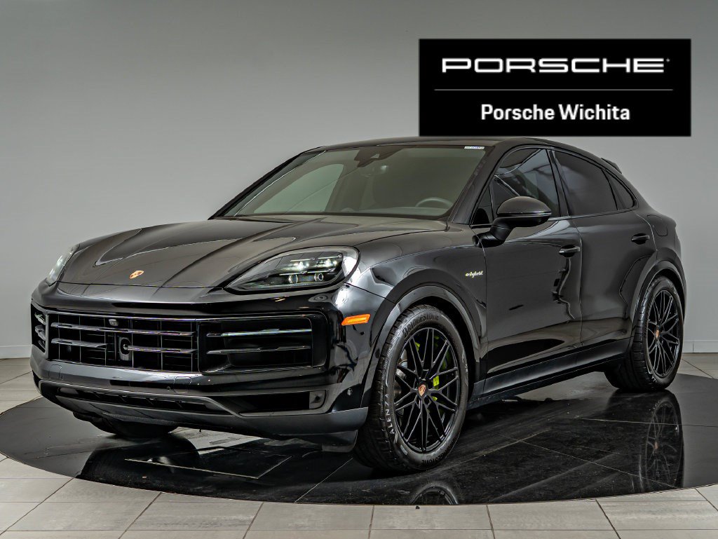 Certified 2025 Porsche Cayenne E-Hybrid Coupe AWD/4WD image 1