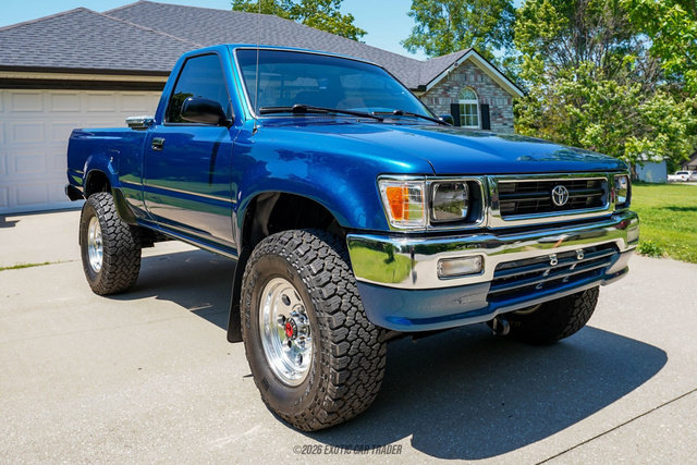 Used 1994 Toyota Pickup DX AWD/4WD image 12