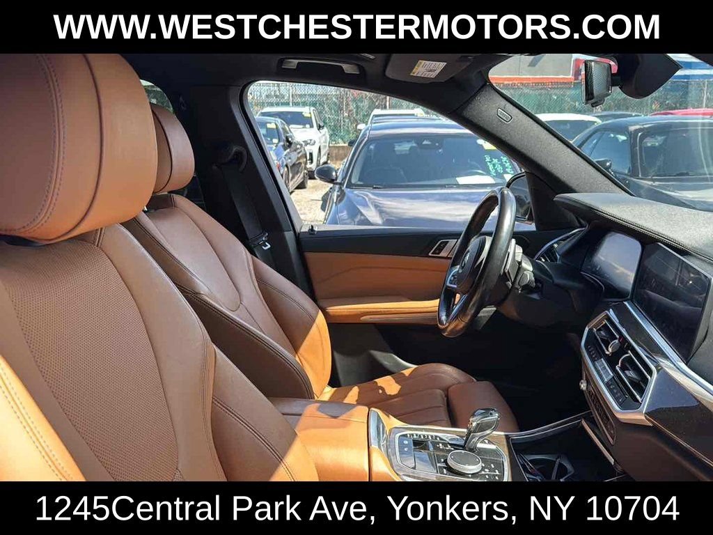 Used 2021 BMW X5 M50i w/ Premium Essential Package AWD/4WD image 15
