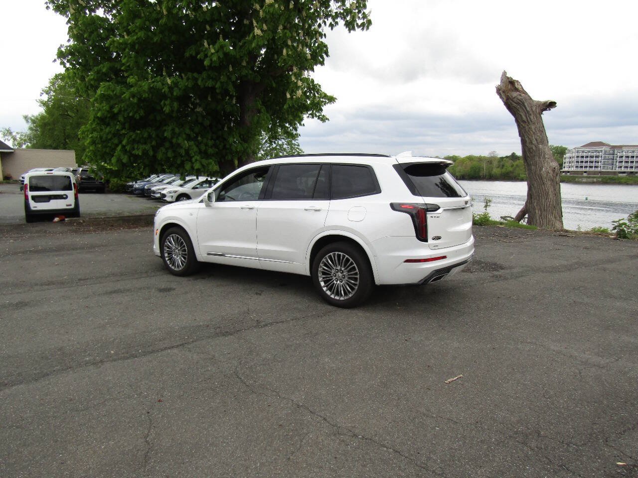 Used 2020 Cadillac XT6 Sport AWD/4WD image 35