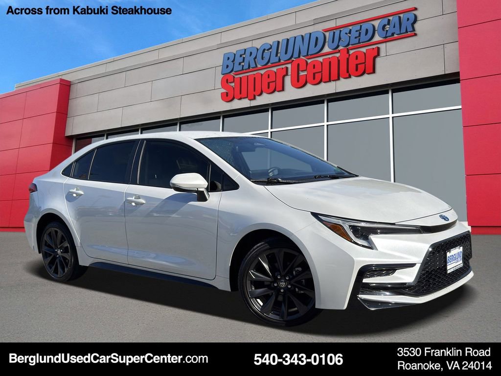 Used 2024 Toyota Corolla SE