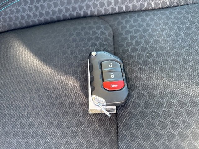 Used 2024 Jeep Wrangler Unlimited Rubicon 4xe image 5