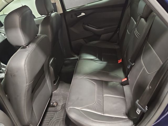 Used 2016 Ford Focus SE w/ Equipment Group 201A FWD image 19