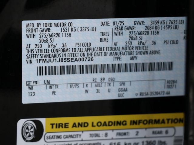 Used 2025 Ford Expedition Active image 31