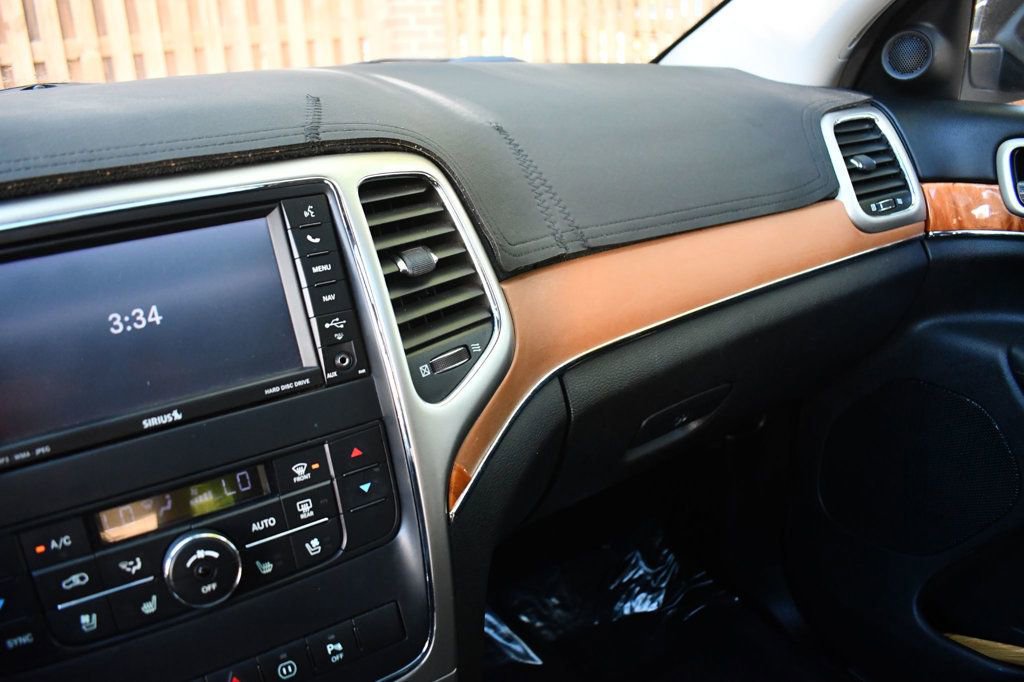 Used 2012 Jeep Grand Cherokee Overland image 21