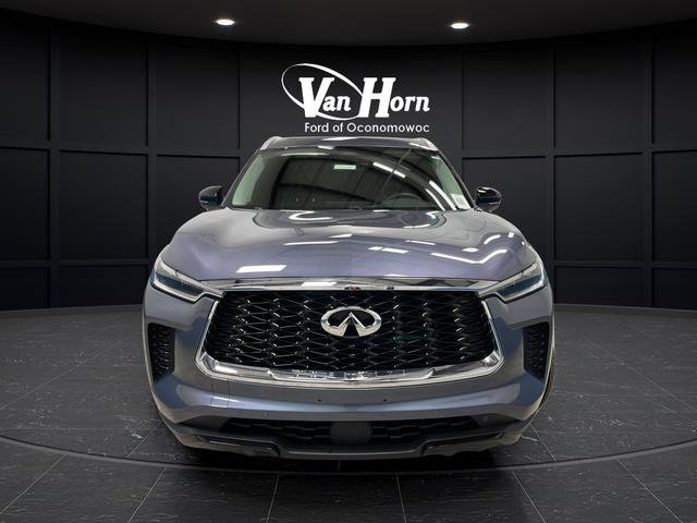 Used 2023 INFINITI QX60 Luxe AWD/4WD image 2