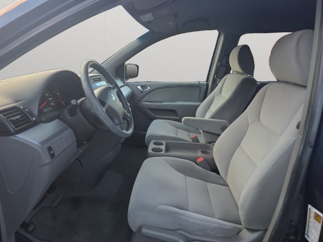 Used 2010 Honda Odyssey LX image 10