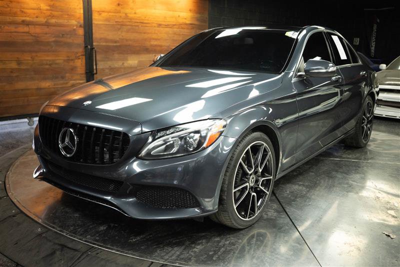 Used 2015 Mercedes-Benz C 300 4MATIC Sedan image 2