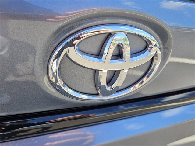 Used 2022 Toyota Corolla SE image 12