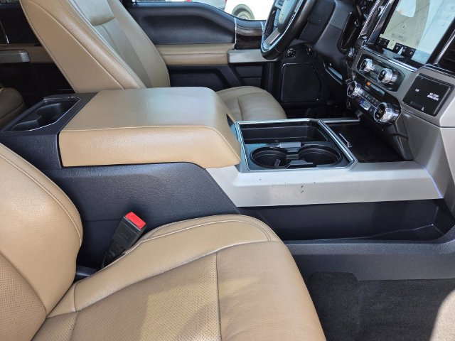Used 2022 Ford F350 Lariat w/ Lariat Ultimate Package AWD/4WD image 33