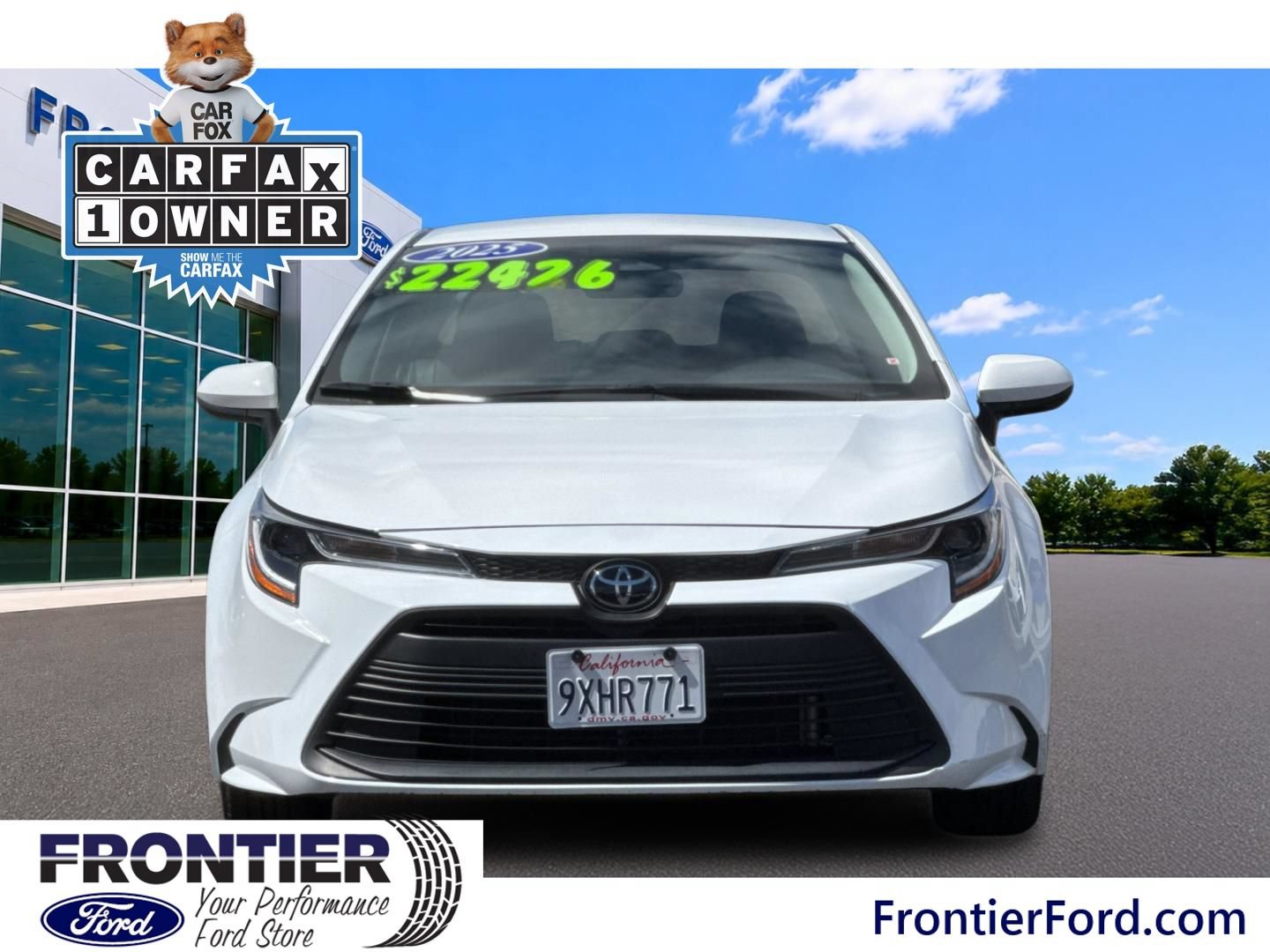 Used 2025 Toyota Corolla LE FWD image 10