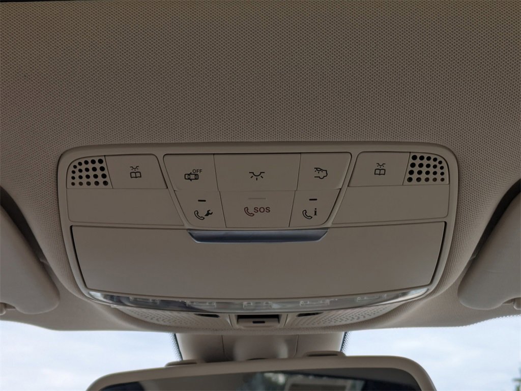 Used 2018 Mercedes-Benz GLC 300 image 25