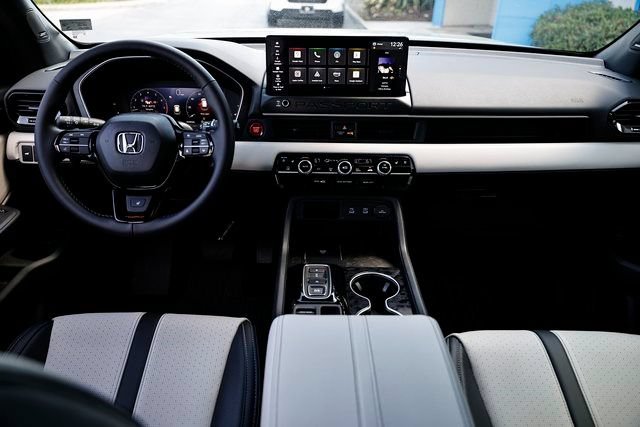 Used 2026 Honda Passport TrailSport Elite image 32