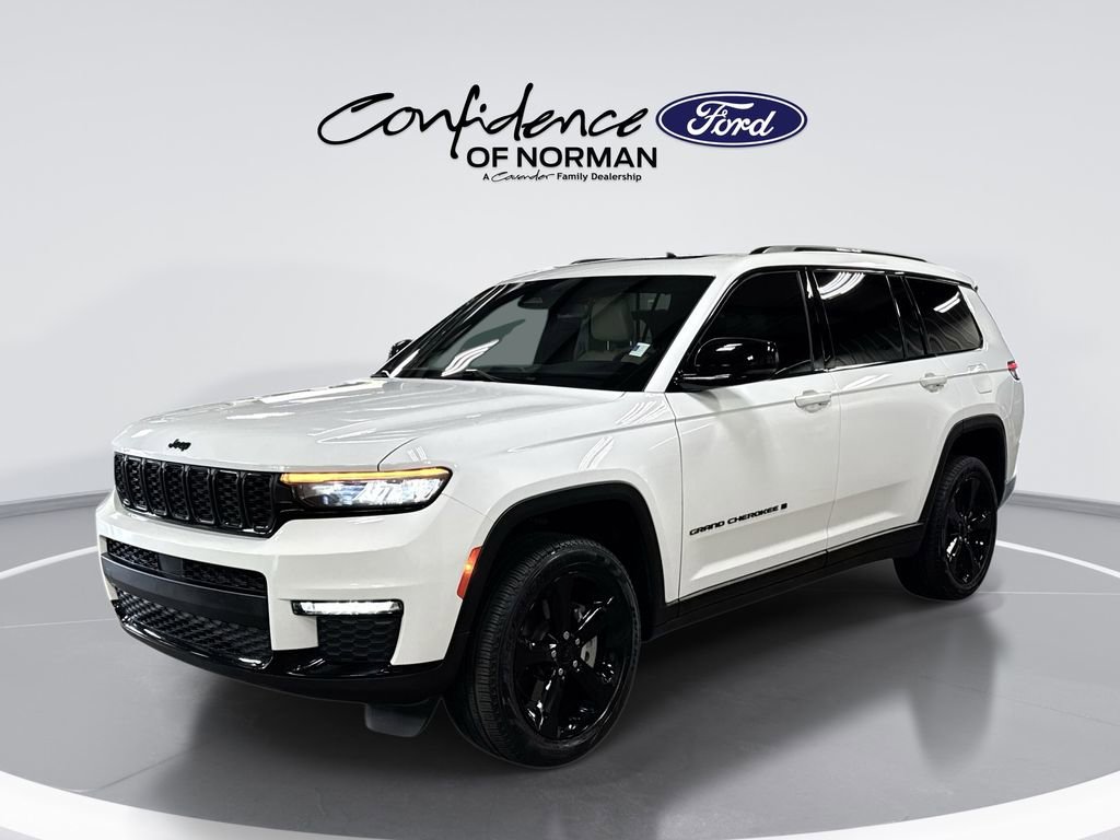 Used 2024 Jeep Grand Cherokee L Limited w/ Black Appearance Package image 1
