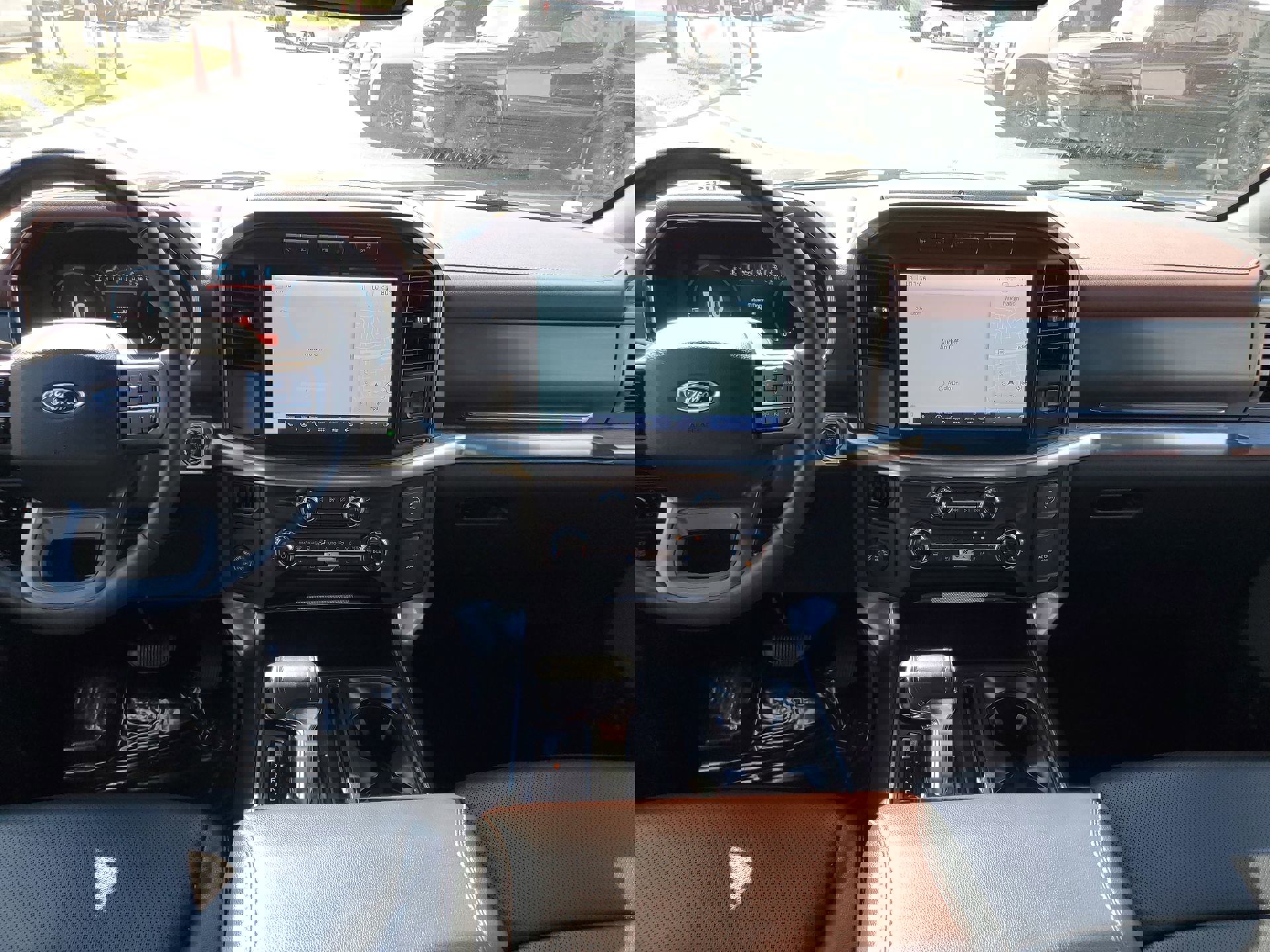 Used 2022 Ford F150 Lariat w/ Equipment Group 502A High image 49