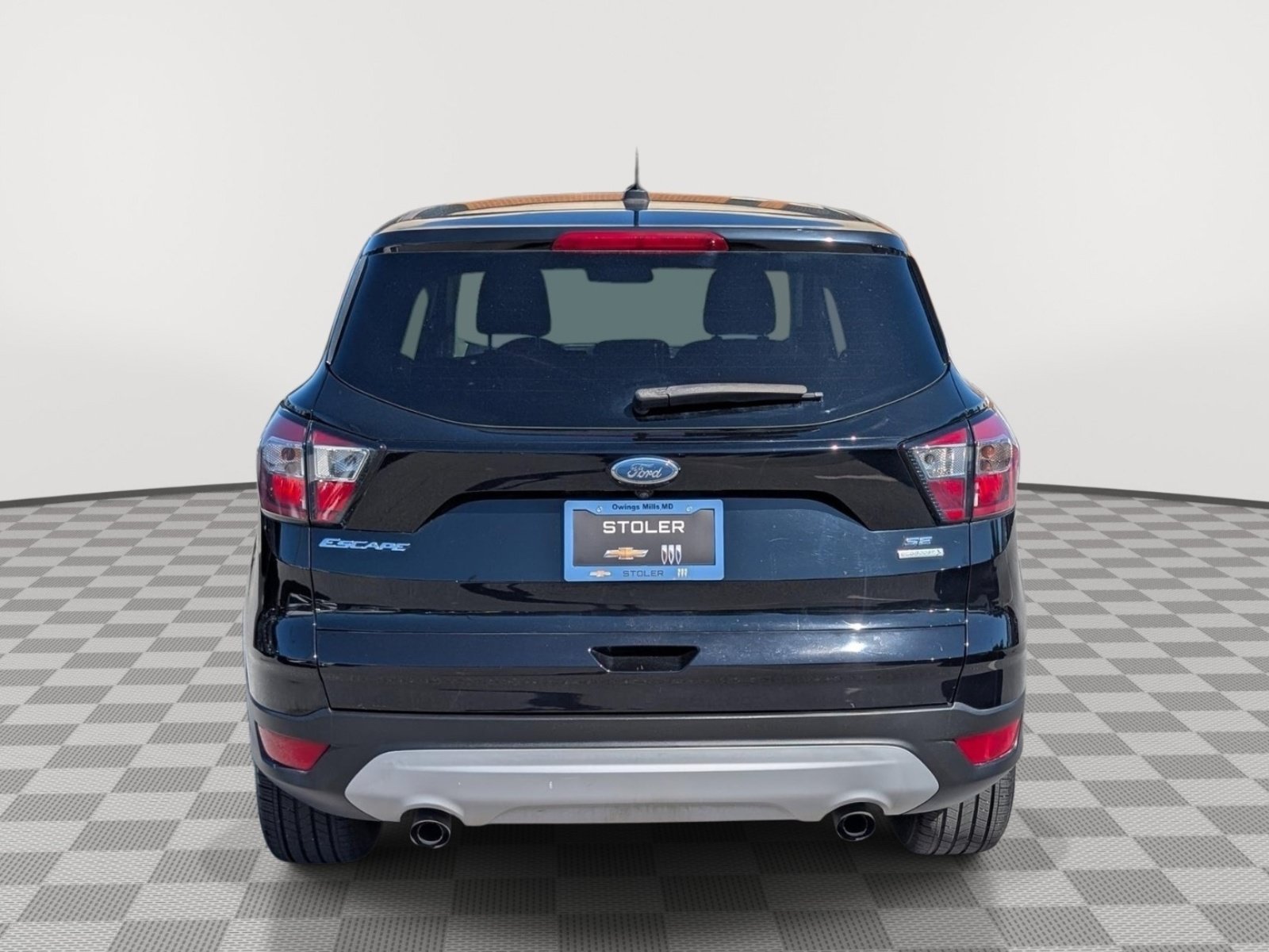 Used 2017 Ford Escape SE FWD image 4