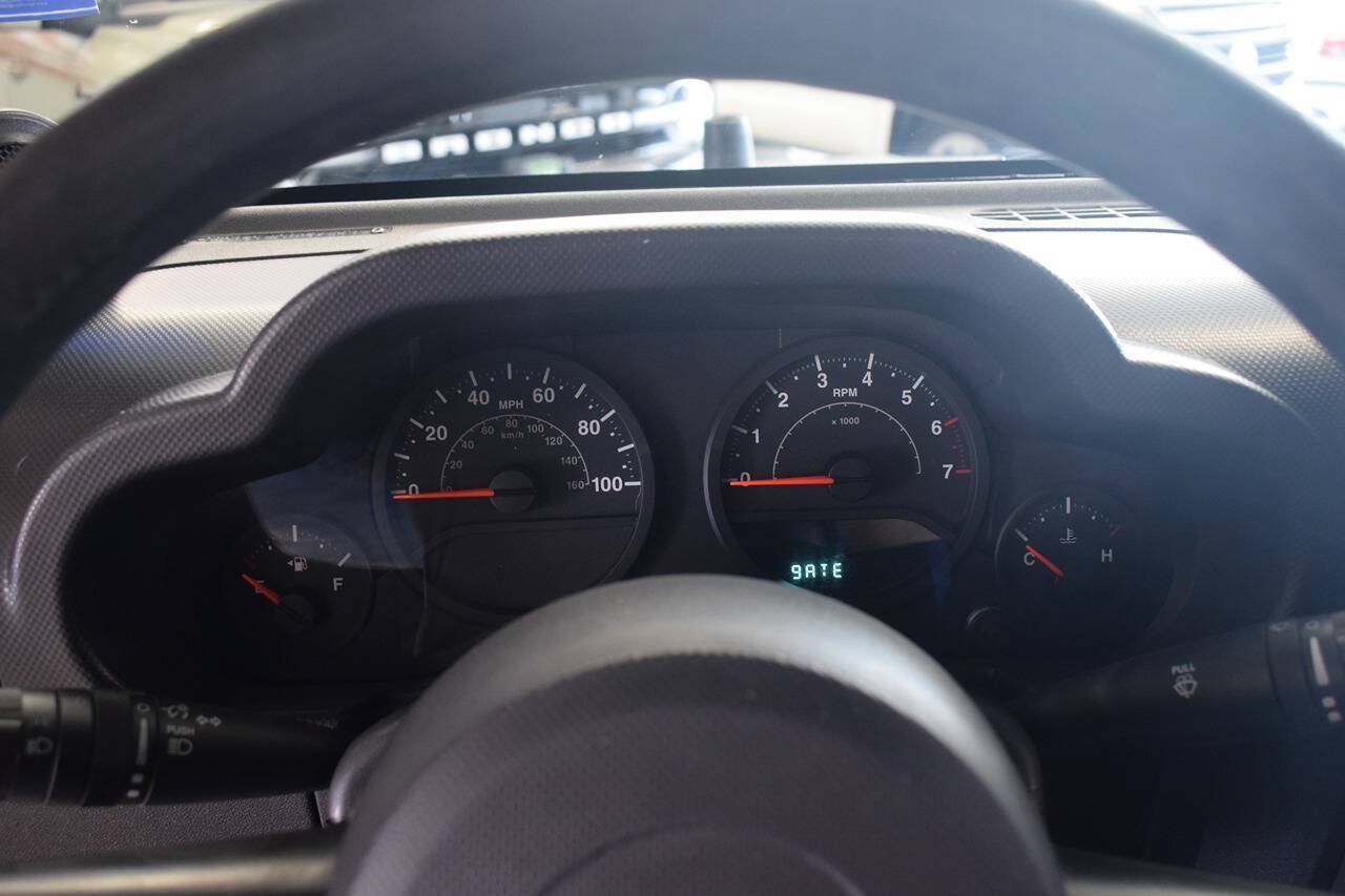 Used 2008 Jeep Wrangler X AWD/4WD image 53