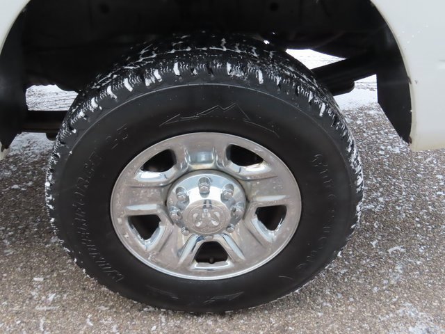 Used 2017 RAM 3500 Tradesman w/ Chrome Appearance Group image 15