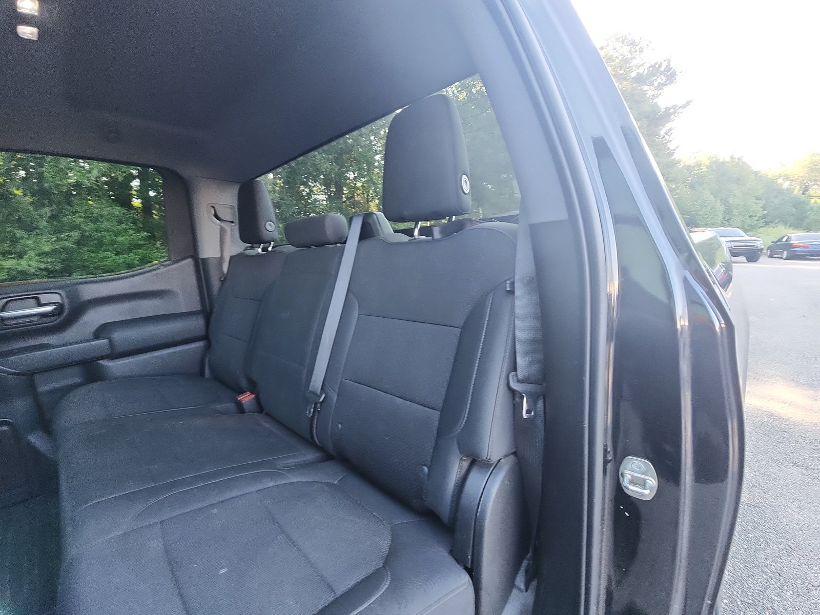 Used 2019 GMC Sierra 1500 4x4 Crew Cab w/ Convenience Package image 19