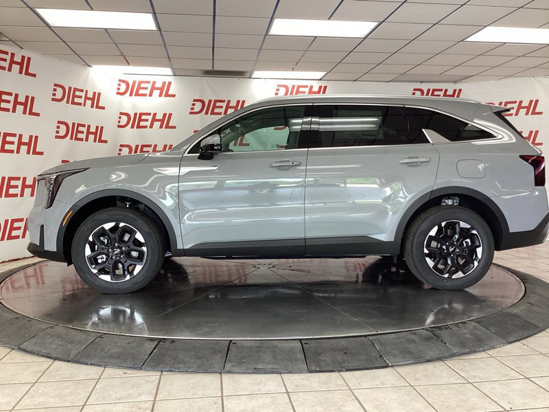 New 2026 Kia Sorento S AWD/4WD image 4