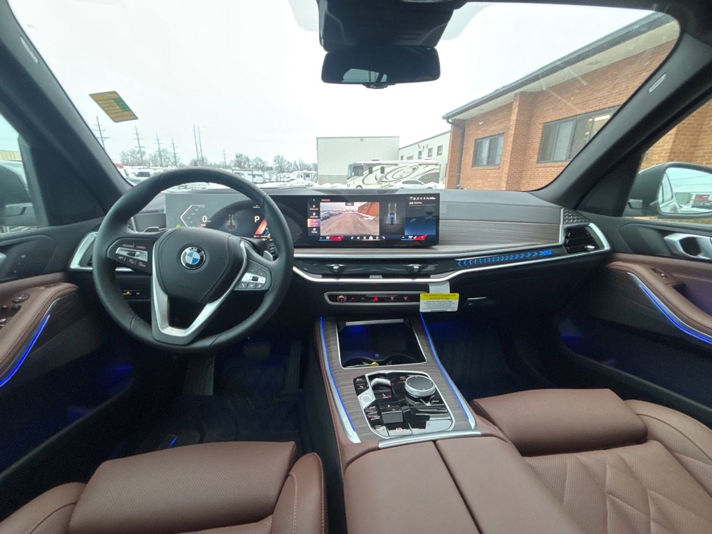 Used 2025 BMW X5 sDrive40i image 14