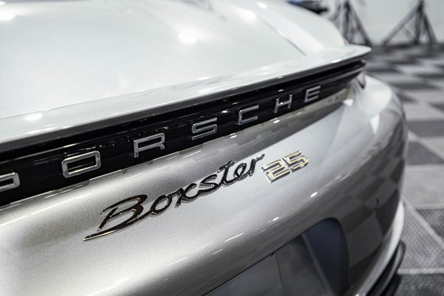 Used 2022 Porsche 718 Boxster image 32