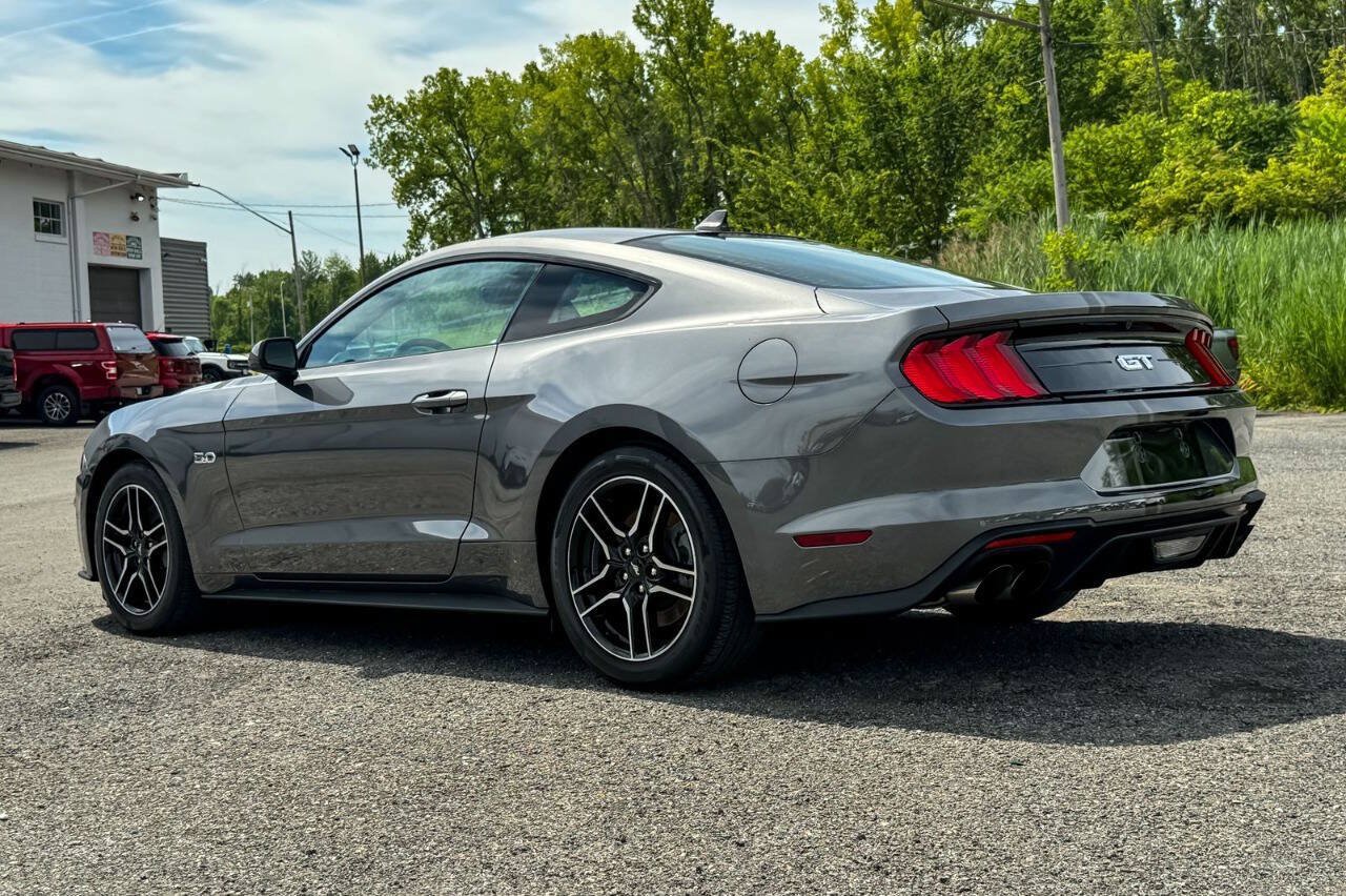 Used 2022 Ford Mustang GT RWD image 10