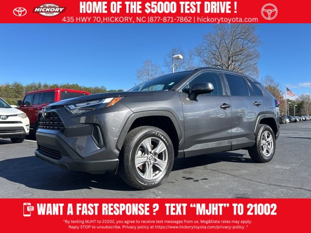 Used 2024 Toyota RAV4 XLE image 1