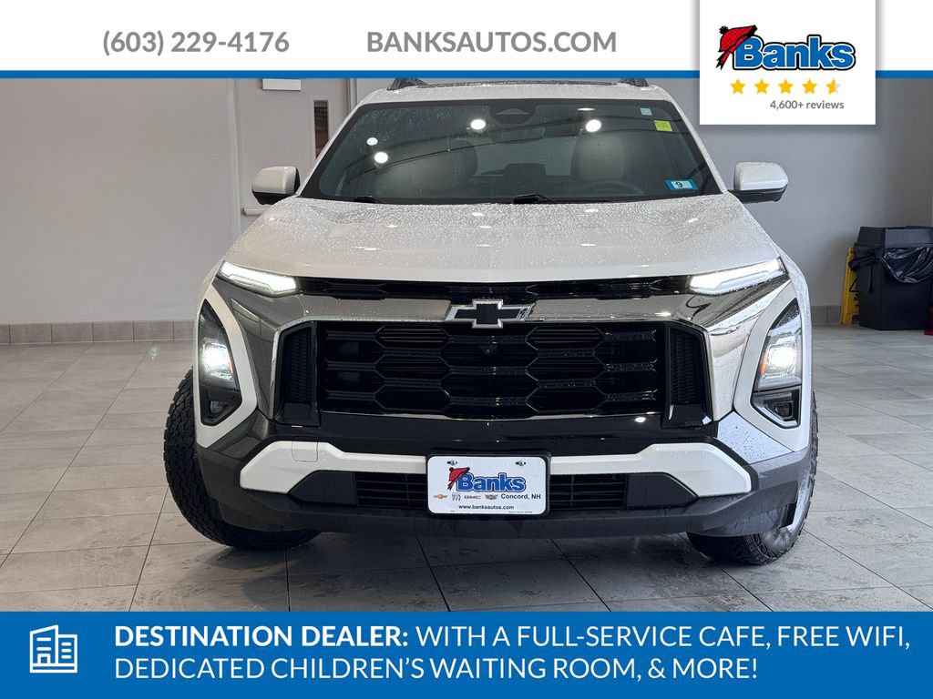 Certified 2025 Chevrolet Equinox ACTIV w/ Safety and Technology Package AWD/4WD image 3