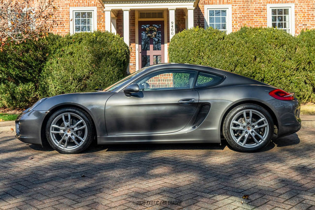 Used 2014 Porsche Cayman RWD image 3