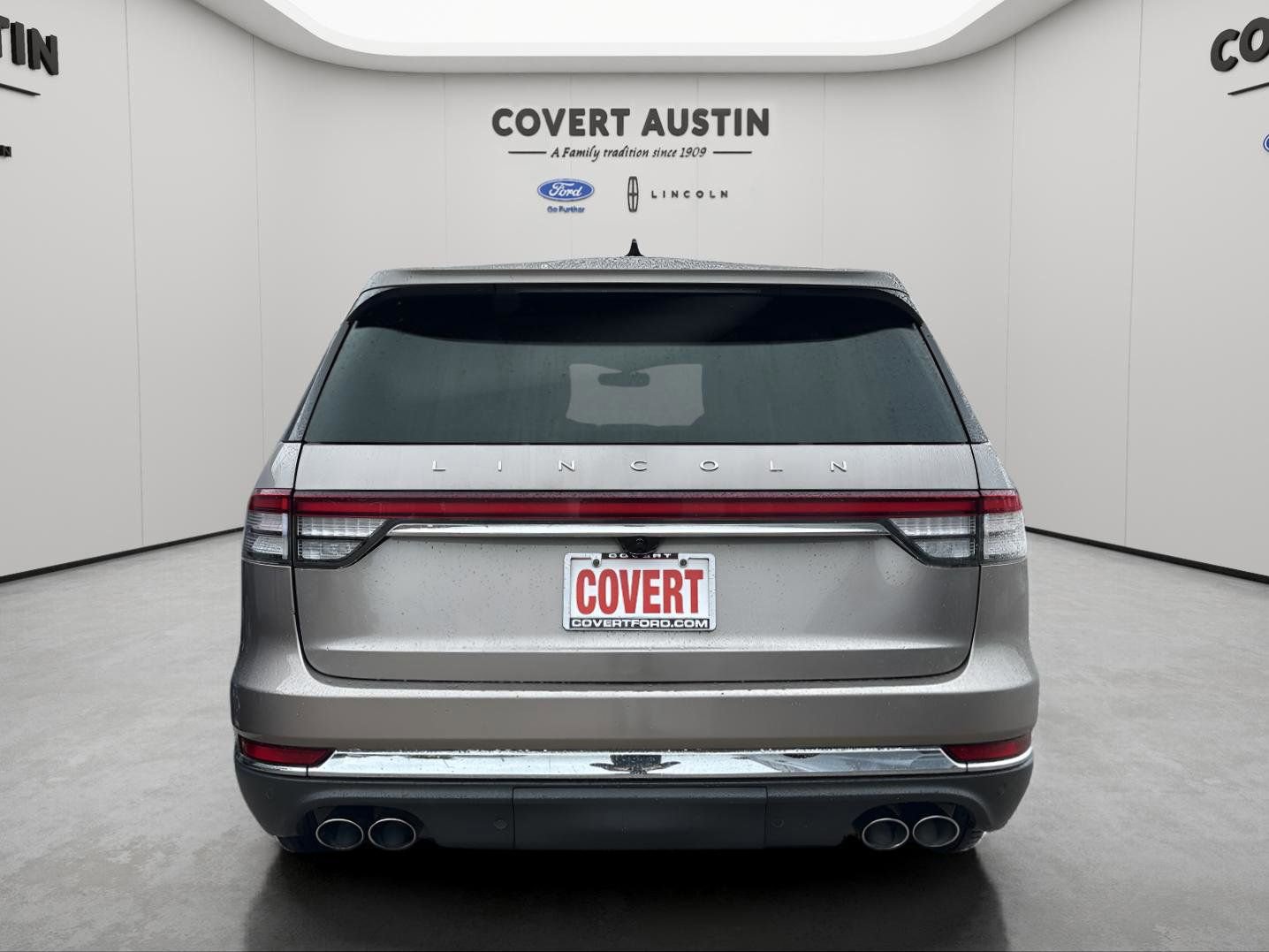 Used 2021 Lincoln Aviator Reserve w/ Equipment Group 202A AWD/4WD image 4