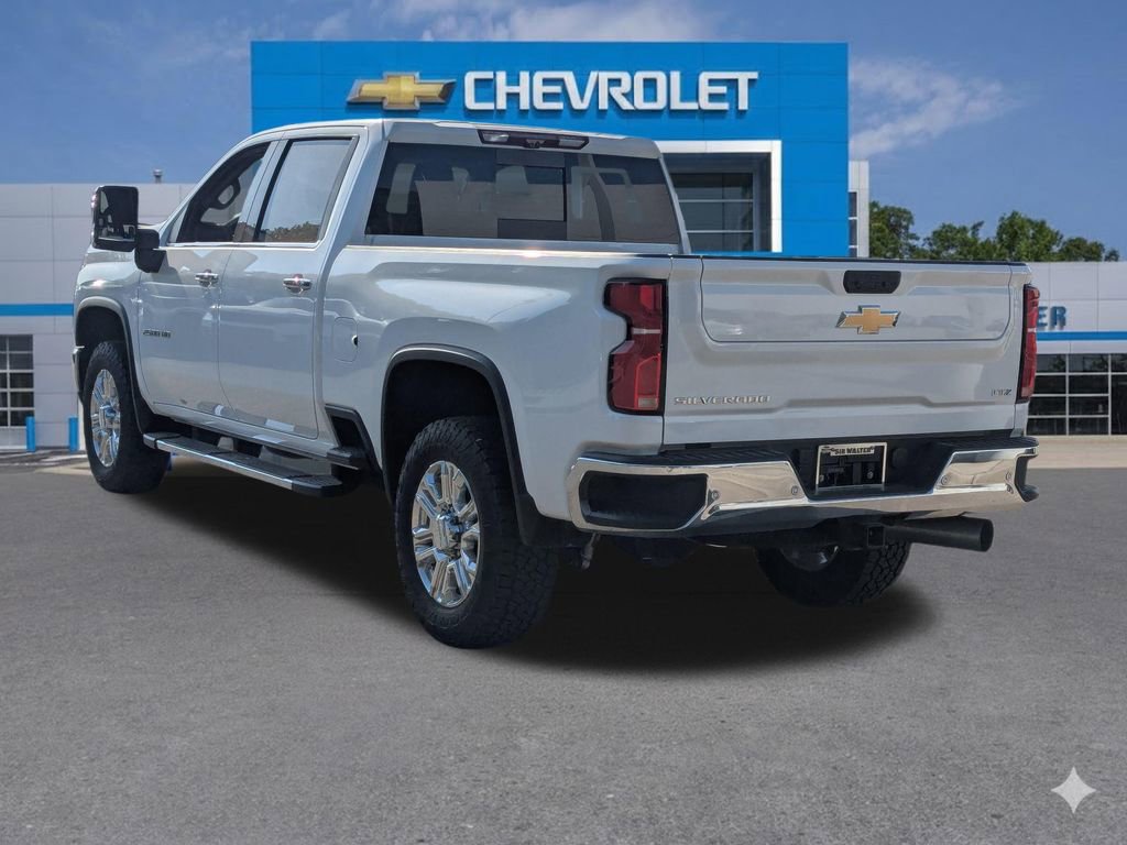 Used 2024 Chevrolet Silverado 2500 LTZ w/ LTZ Plus Package AWD/4WD image 4