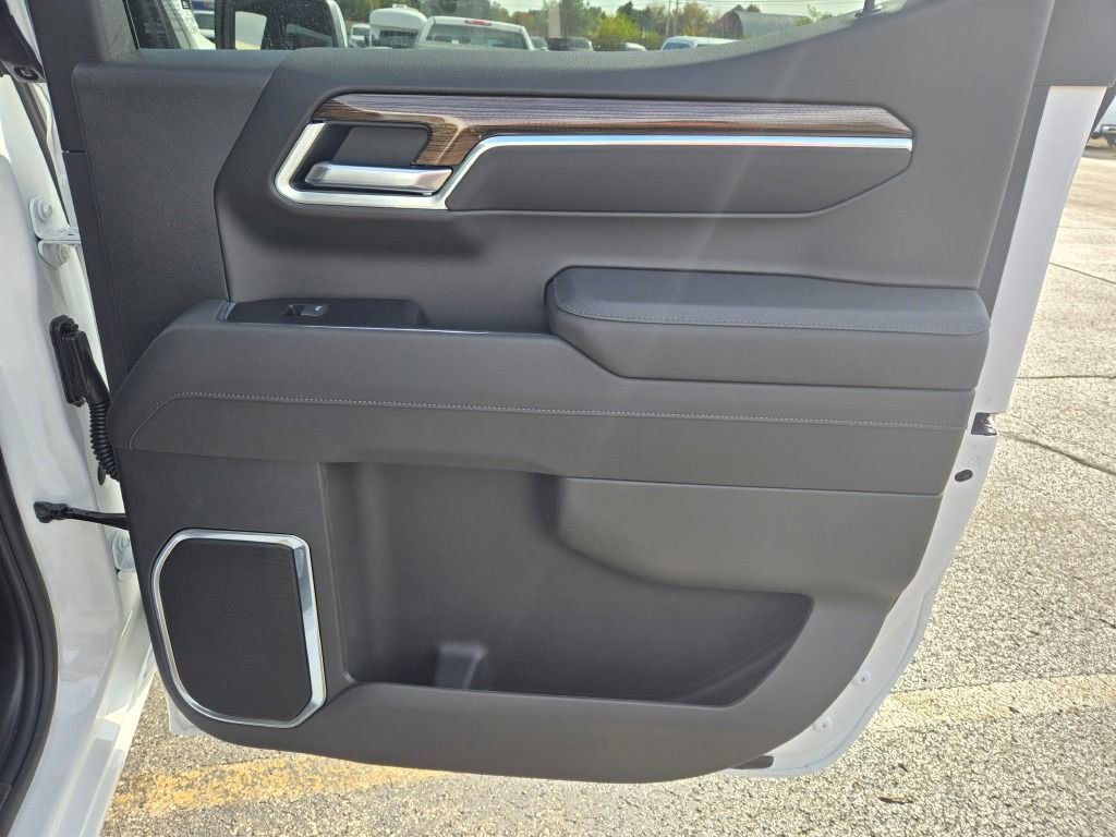 New 2026 Chevrolet Silverado 1500 LT image 8