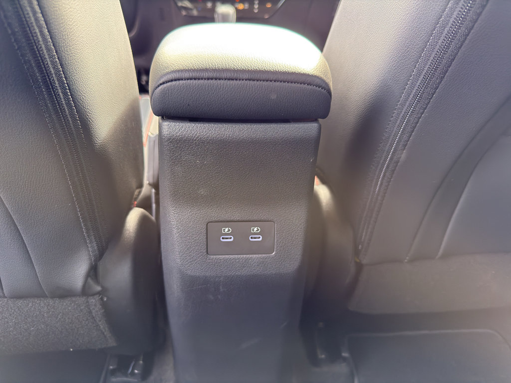 Certified 2025 Nissan Kicks SR AWD/4WD image 31