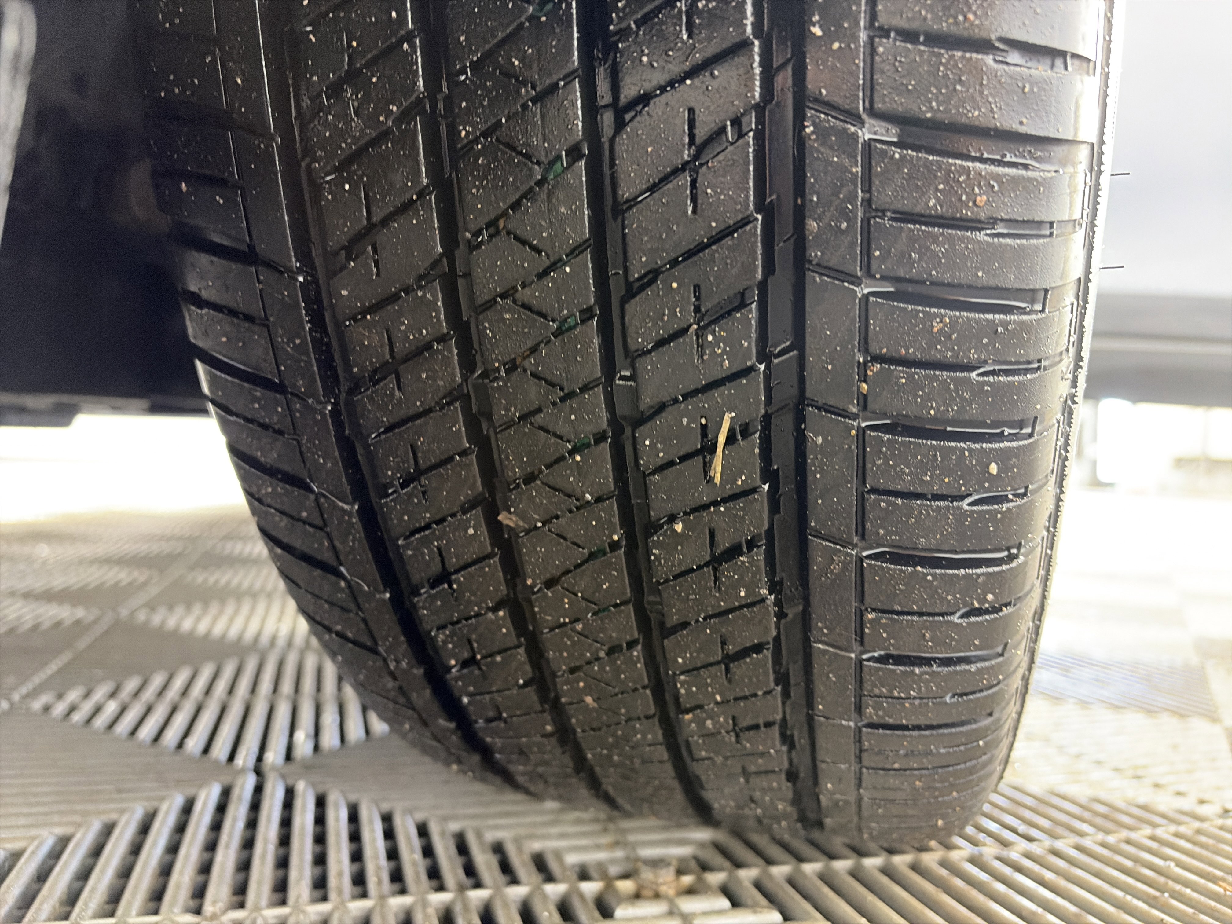 Used 2024 Lexus UX 250h AWD w/ Premium Package image 12