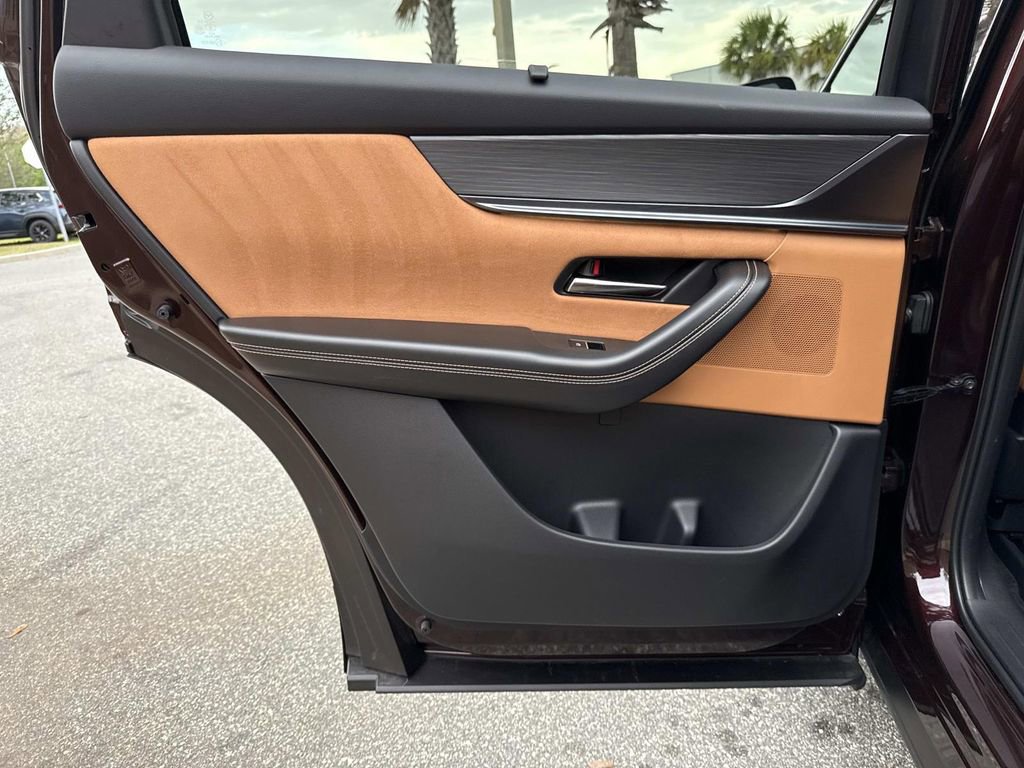 Certified 2025 MAZDA CX-90 3.3 Turbo S w/ Premium Plus image 16