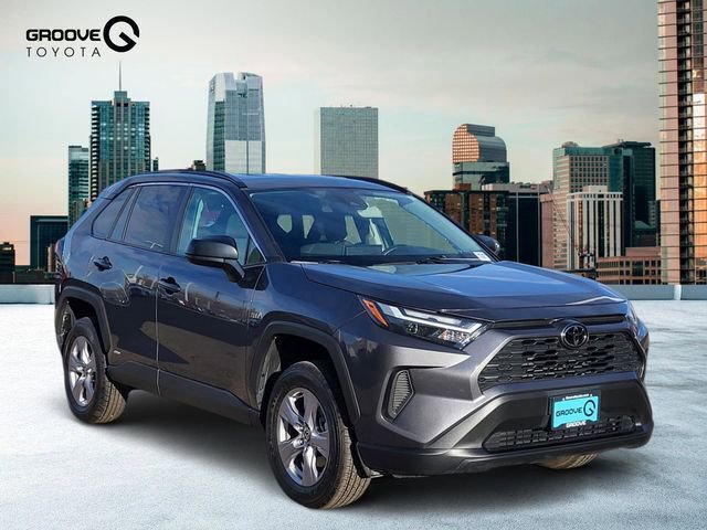 Used 2025 Toyota RAV4 LE image 8