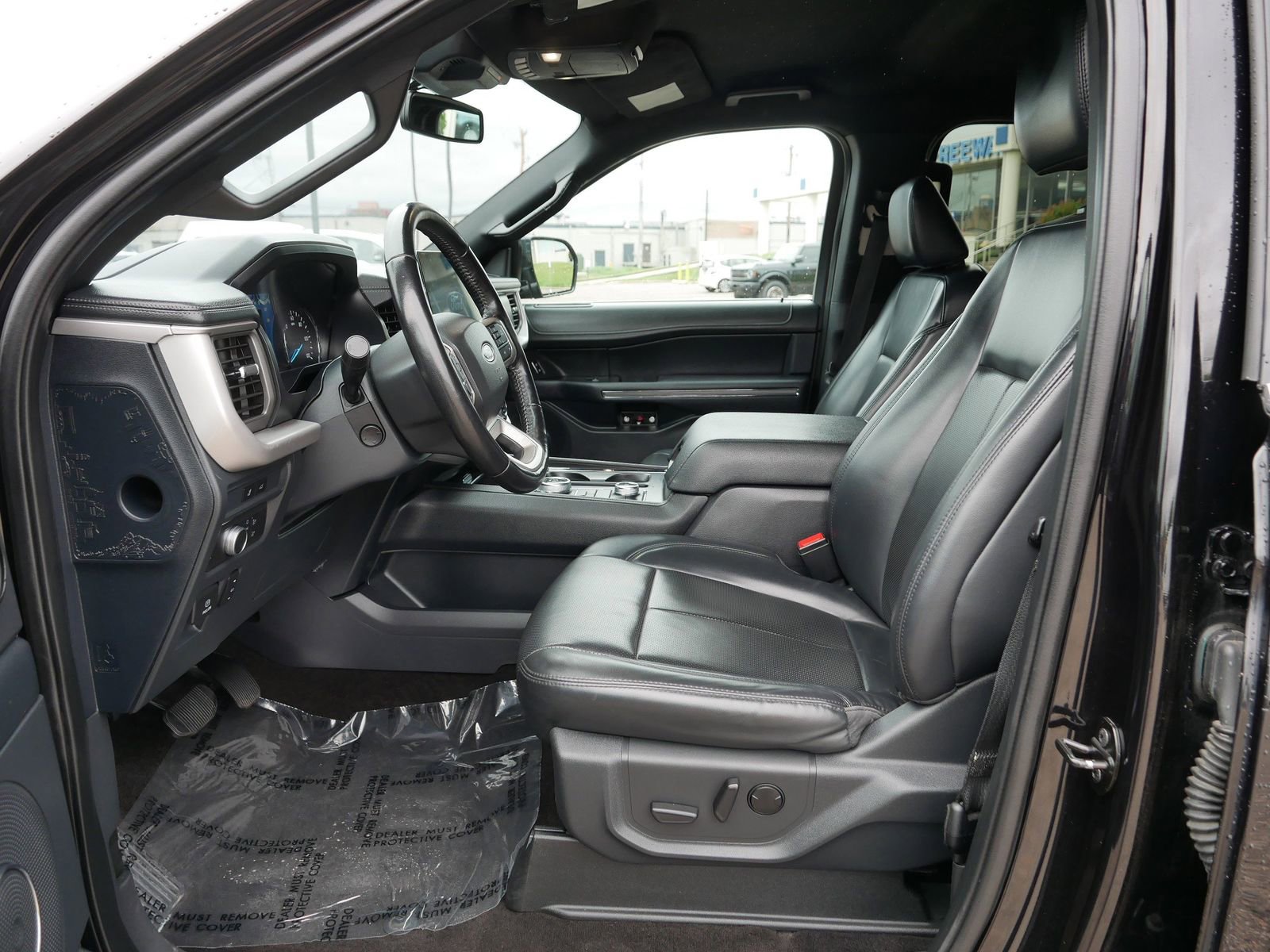 Used 2022 Ford Expedition Max XLT AWD/4WD image 15