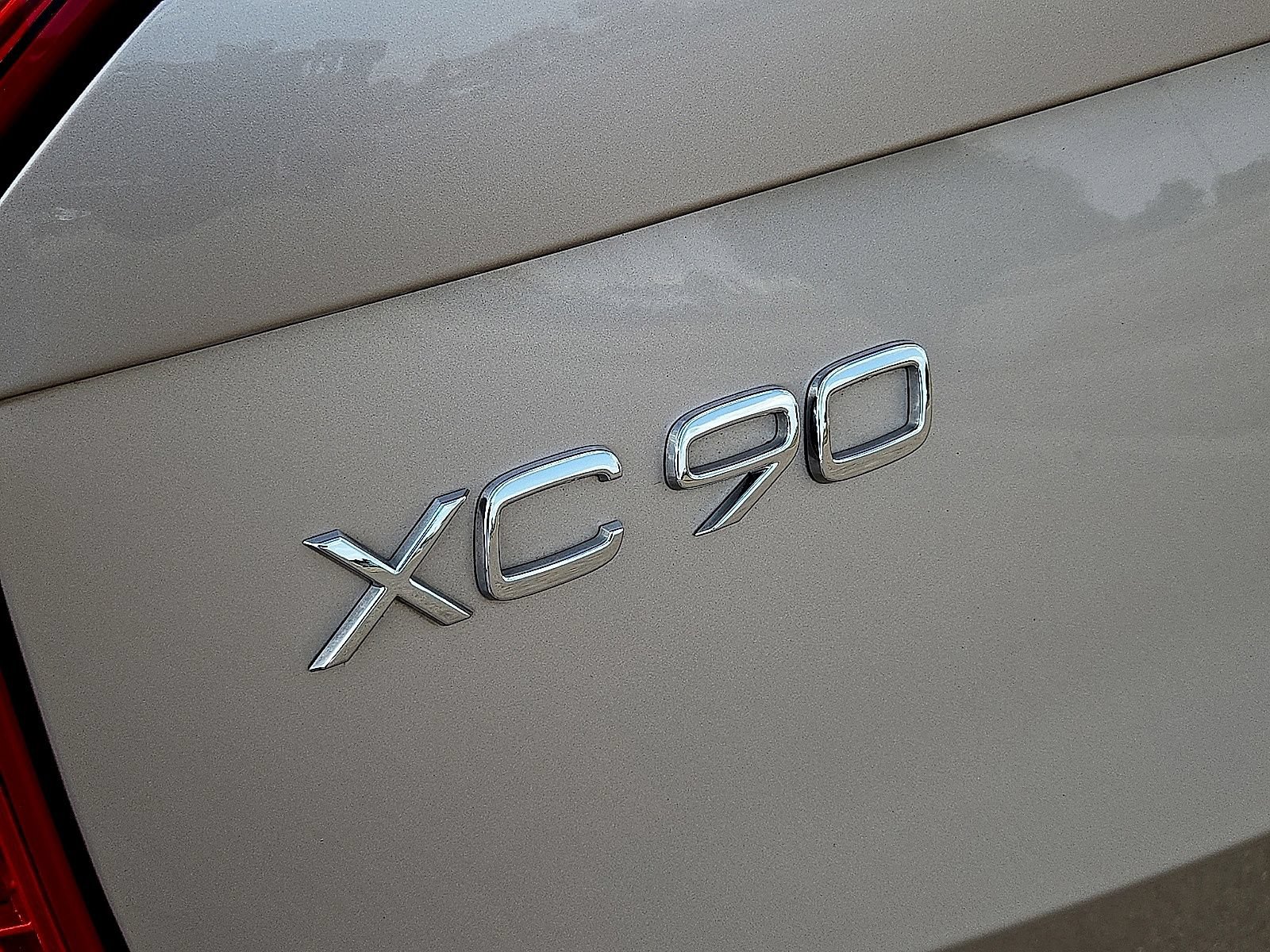 Used 2024 Volvo XC90 B6 Plus w/ Protection Package Premier AWD/4WD image 11