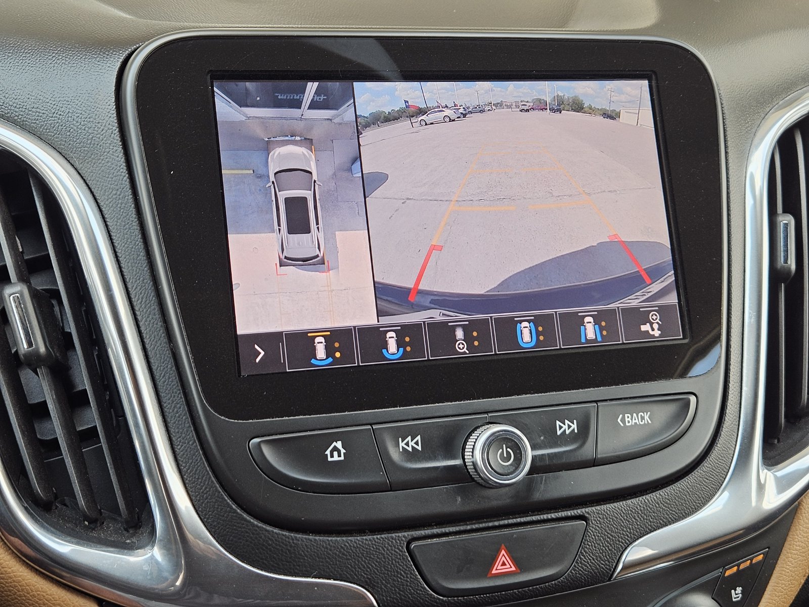 Used 2019 Chevrolet Equinox Premier FWD image 20