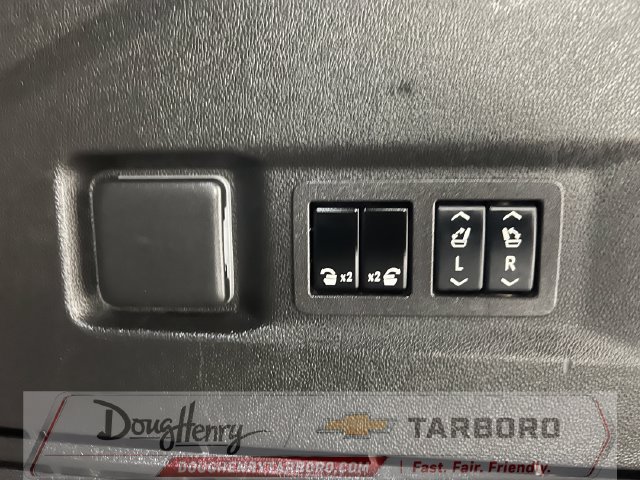 Used 2024 Chevrolet Tahoe LT w/ Luxury Package RWD image 44