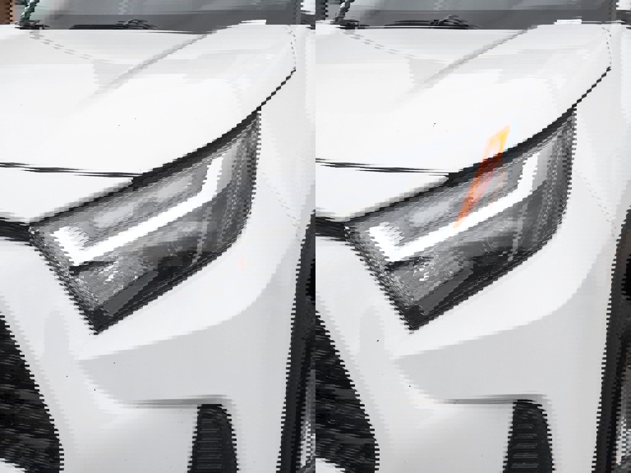 Used 2024 Toyota RAV4 XLE image 14