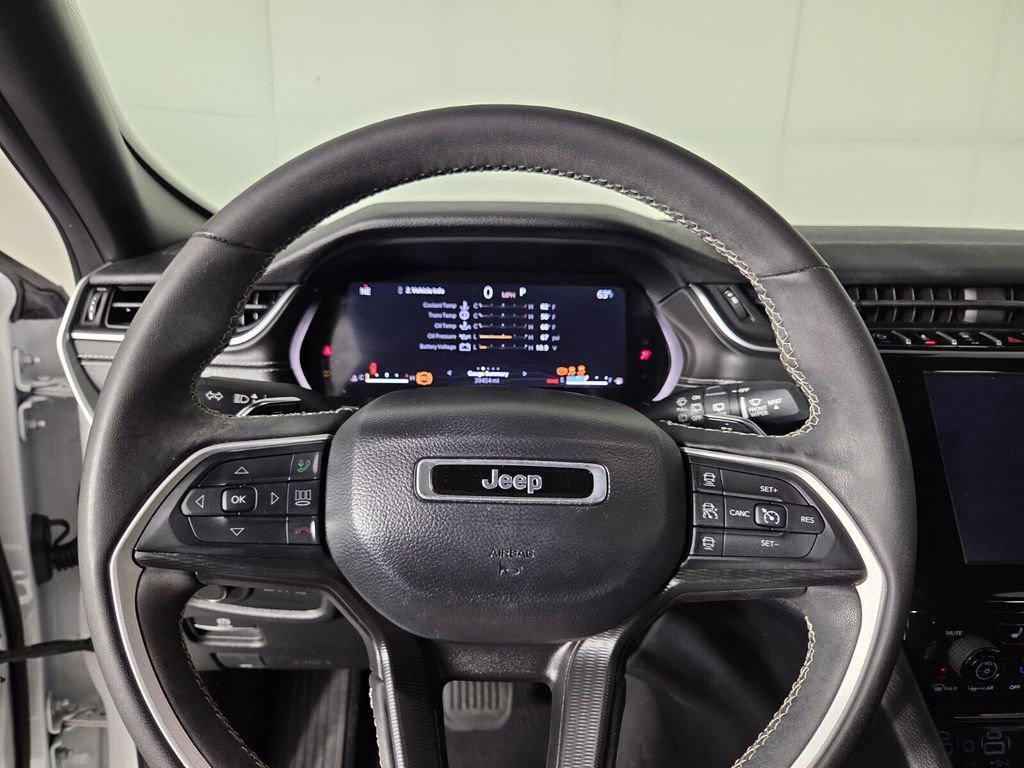 Certified 2023 Jeep Grand Cherokee Altitude image 13