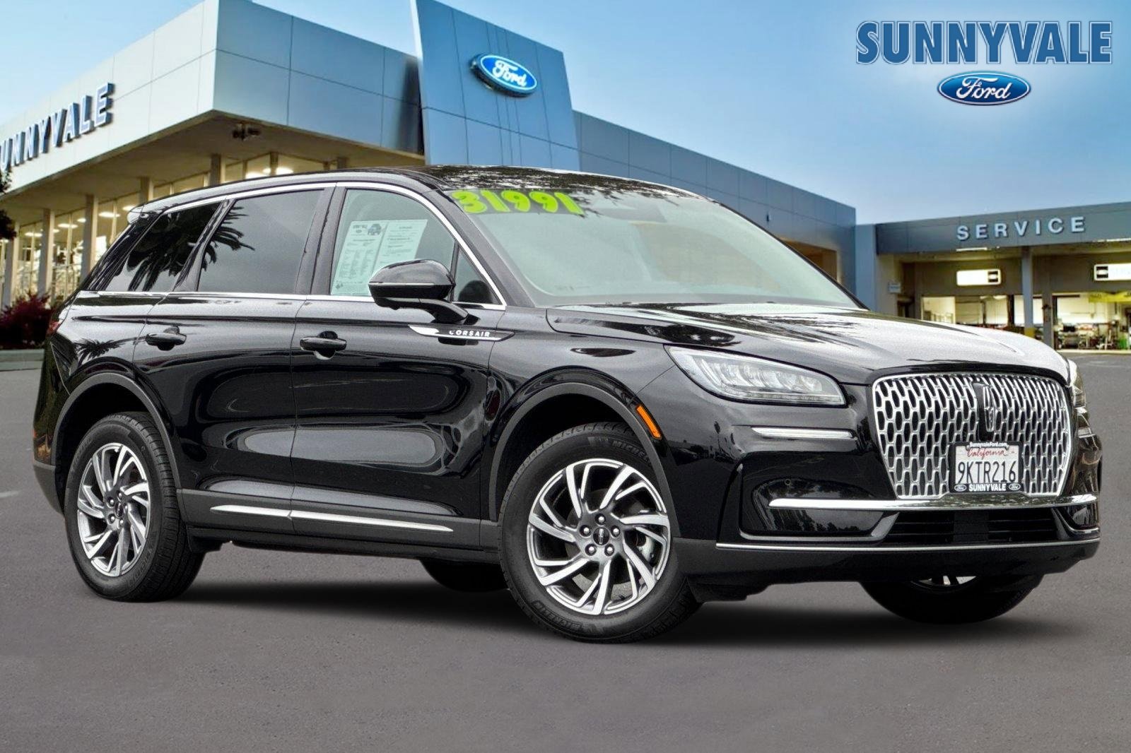 Used 2023 Lincoln Corsair FWD w/ Equipment Group 101A image 1